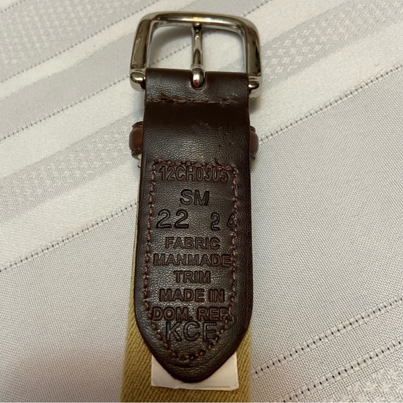 Chaps Kaki & Brown Little Boys Belt size Sm (22) Like New! - Picture 6 of 7